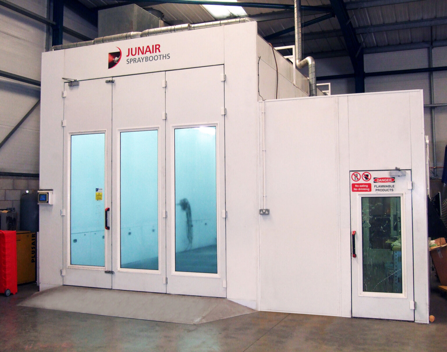 The Right Move for S & D Pollitt Junair Spraybooths
