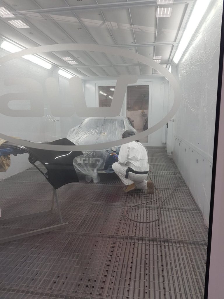 Body Shop Spray Booth Installed Junair SprayboothsJunair Spraybooths