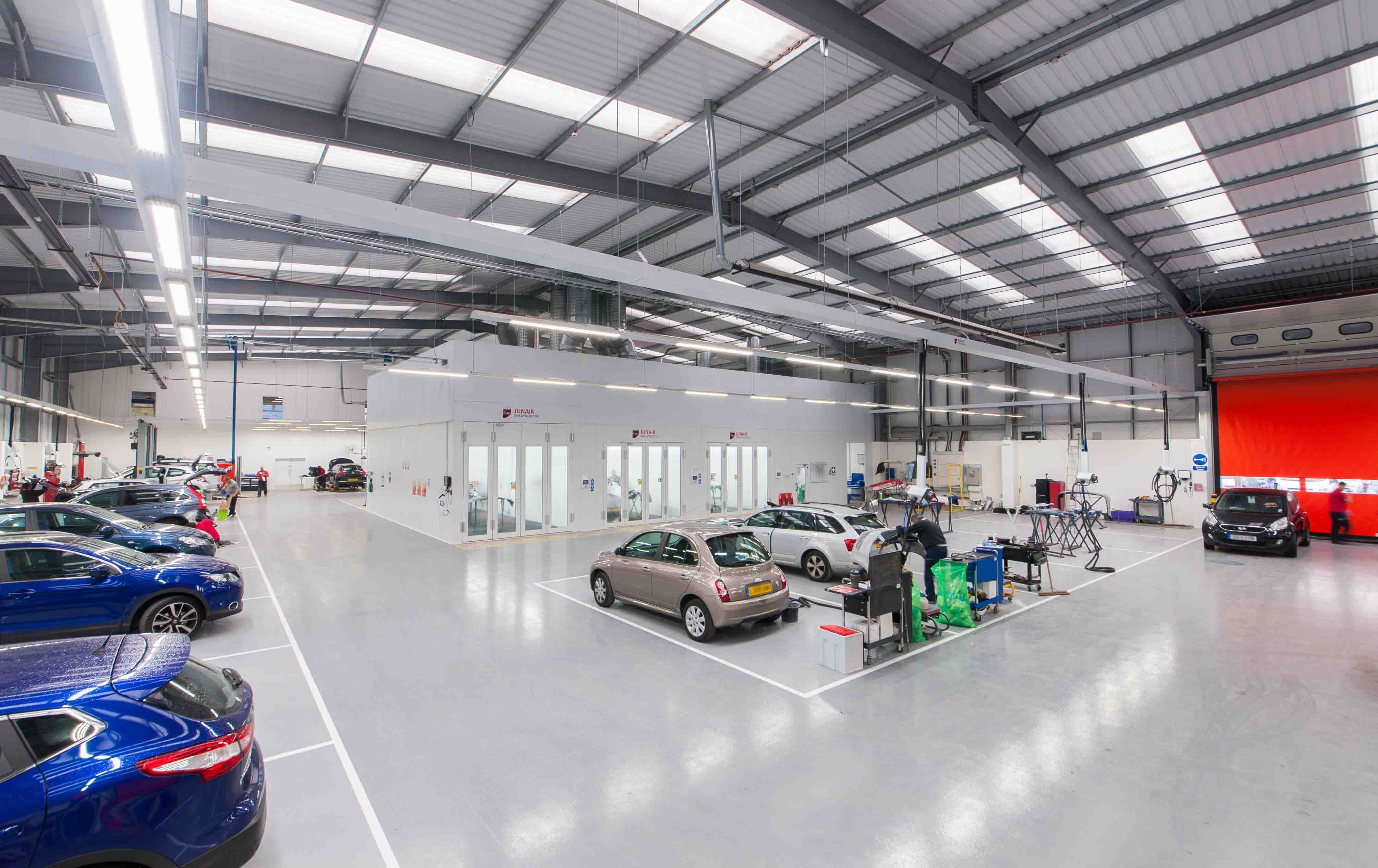 Automotive Spray Booth Equipment Car Accident Repair